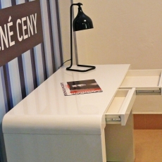 Výstavná vzorka Kancelársky stôl s 2 zásuvkami Ruby - 6