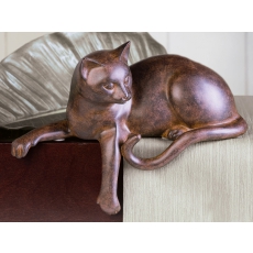 Interiérová dekorace Odpočívající kočka, 28 cm