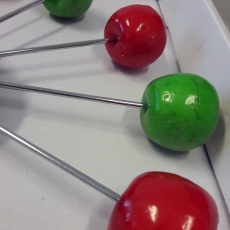 2. akosť Nástenné hodiny Apple, 37 cm - 3