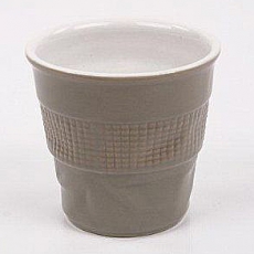 Hrnek porcelánový Pomačkaný kelímek - 6