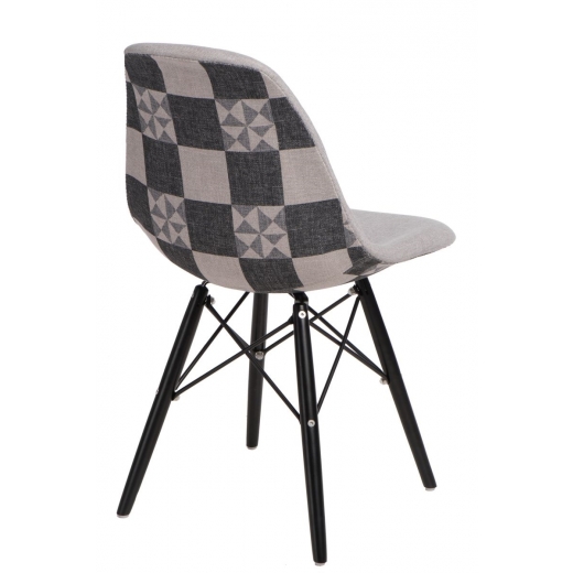 Jedálenská stolička s čiernou podnožou Desire patchwork - 1