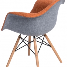 Jedálenská stolička s drevenou podnožou Blom čalúnená, sivá/oranžová - 2