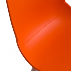 Jedálenská stolička s drevenou podnožou Skikt, oranžová - 3