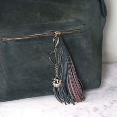 Prívesok na kľúče Bug, 9 cm, strieborná - 3