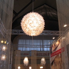 Závěsný lustr z bílých květů Lily 60 cm - 5